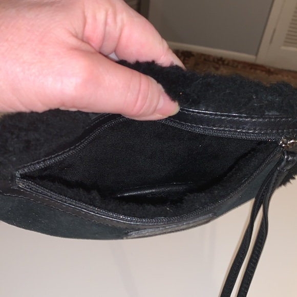 Chanel Wristlet or Makeup bag - Picture 4 of 11